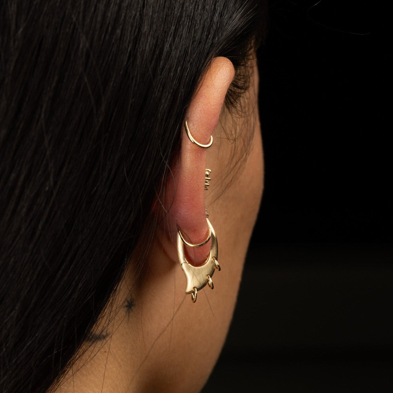 Sheena Hoop Earring, Pierced – Yū|Mono